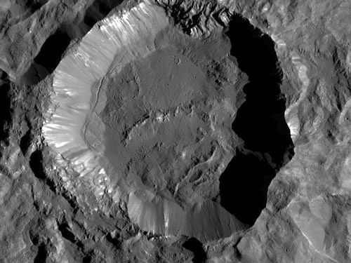 crater on dwarf planet Ceres, twitter NASA