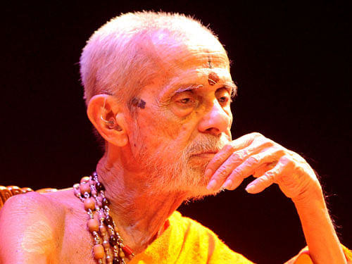 Pejawar mutt seer Sri Vishwesha Theertha Swami. DH file photo