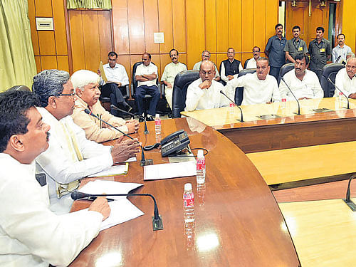 Chief Minister Siddaramaiah had chaired the Council of Ministers meeting. But the government did not brief the media about the decisions taken in the meeting due to the model code of conduct for the zilla and taluk panchayat elections. DH file photo