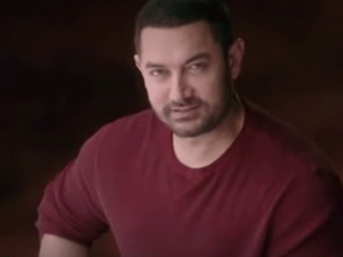 Aamir Khan, screen grab
