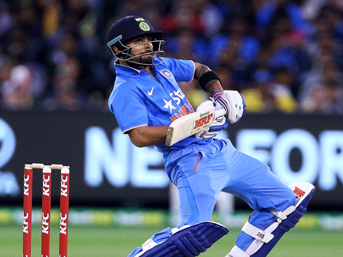 India's Virat Kohli batting against Australia during their T20 cricket match at the Melbourne Cricket Ground, Australia January 29, 2016. Reuters Photo.