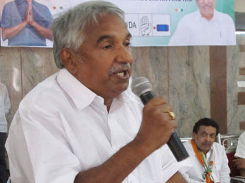 Kerala Chief Minister Oommen Chandy, dh file photo