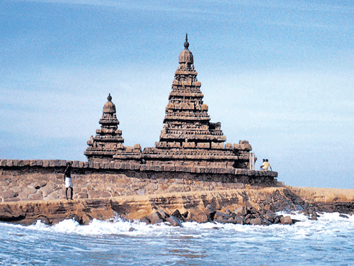 Waves crash on the rocks at Shore Temple