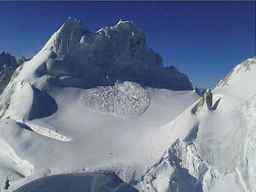 Ten army personnel, including an officer, were buried on Wednesday after they were hit by an avalanche at a high- altitude post on the glacier in Jammu and Kashmir. PTI photo