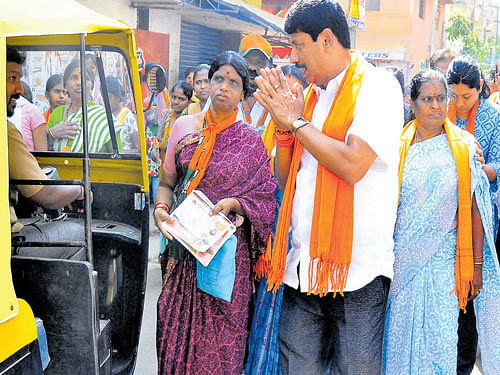 BJP&#8200;candidate Y&#8200;A&#8200;Narayanaswamy on the campaign trail  at Hebbal in Bengaluru on Monday. DH photo