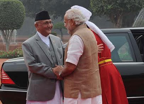 PM Modi with PM of Nepal, Shri K.P. Sharma Oli, on the Ceremonial Reception . Photo credit: PIB