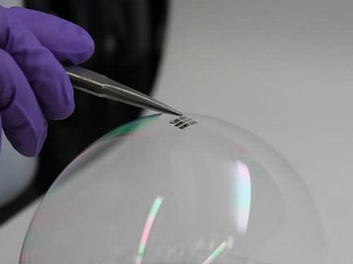 A new approach to making solar cells that could help power the next generation of portable electronic devices. Photo courtesy: twitter