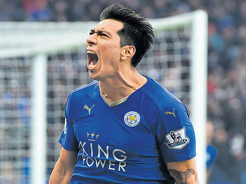 WAR CRY: Leicester City's Leonardo Ulloa  celebrates his goal on Sunday. Reuters