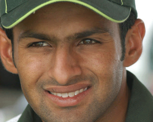 Pakistan batsman Shoaib Malik. dh file photo
