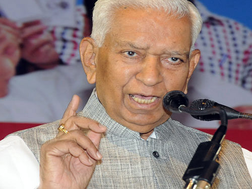 Lack of clarity on the central allocation and revised sharing pattern in centrally sponsored programmes has affected implementation of developmental schemes, Karnataka Governor Vajubhai Vala said today. DH File Photo