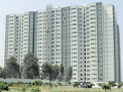 Prime housing locations like Whitefield, Varthur and Sarjapur Road showed a reasonable demand for homes in the 2-3 BHK segment. DH photo