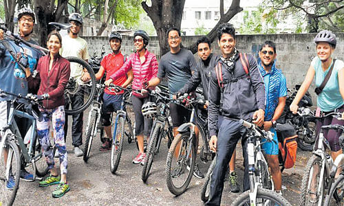 Bicycle bunch: (From left to right) Aditya Mendonca, Itee Rathore, Vinit Kaushik, DJ Vi, Shuba Bhaskaran, Avinaba Basu, Gaurav Navale, Rahul Nair, Ravi Somayajji and Frederike Fokuhl.