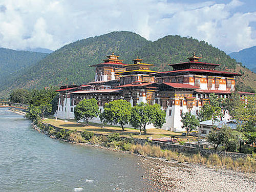 The Bhutan tour called 'The Land of Happiness' is planned for 15 tourists from April 25 to May 17 for six nights and seven days. This includes sightseeing of Thimphu, Punakha and Paro.