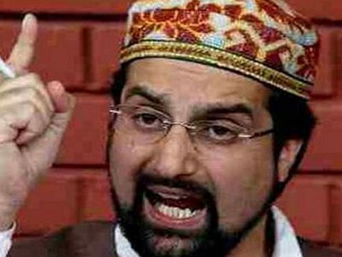 The Mirwaiz, who was accompanied by several separatist leaders, including Abdul Gani Bhat and Maulana Abbas Ansari, made it clear that Kashmir-specific Confidence Building Measures (CBMs) need to be taken by India and Pakistan. Image courtesy Twitter