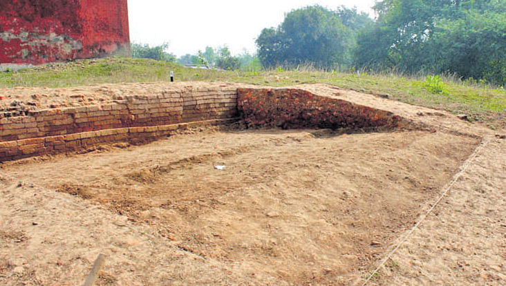 Excavation site at Moghalmari in East Midnapore.