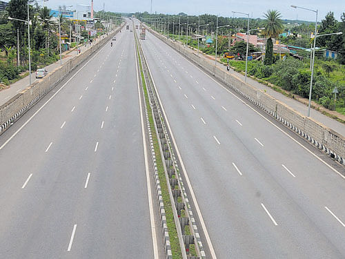 The total length of the road will be approximately 95.37 km. The government said about 3,88,728 man-days will be generated locally during the construction period of the highways, in line with the estimate that 4,076 man-days are required for building one kilometre of highways. DH file photo