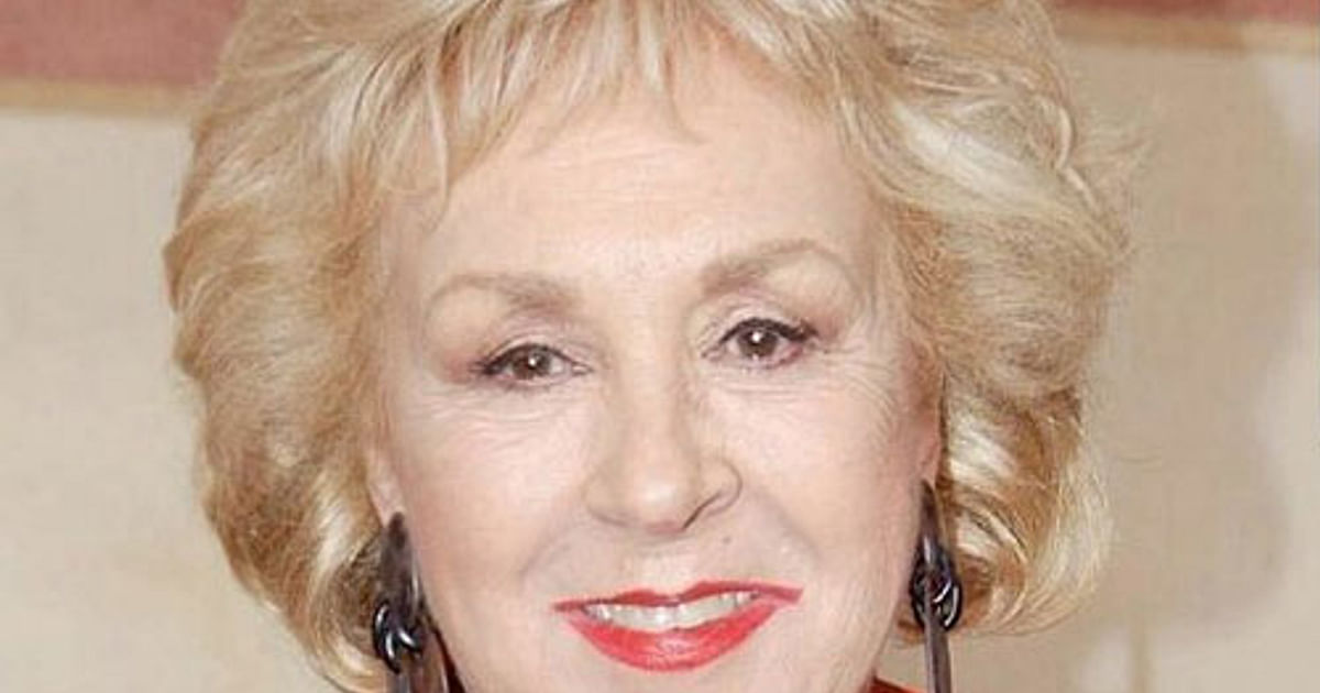 Everybody Loves Raymond Star Doris Roberts Dies At 90 