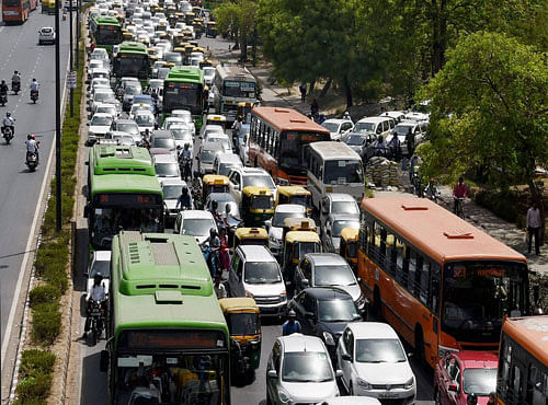 Traffic moves at slow pace at ITO, Vikas Marg during the second phase of odd-even scheme, in New Delhi. PTI Photo