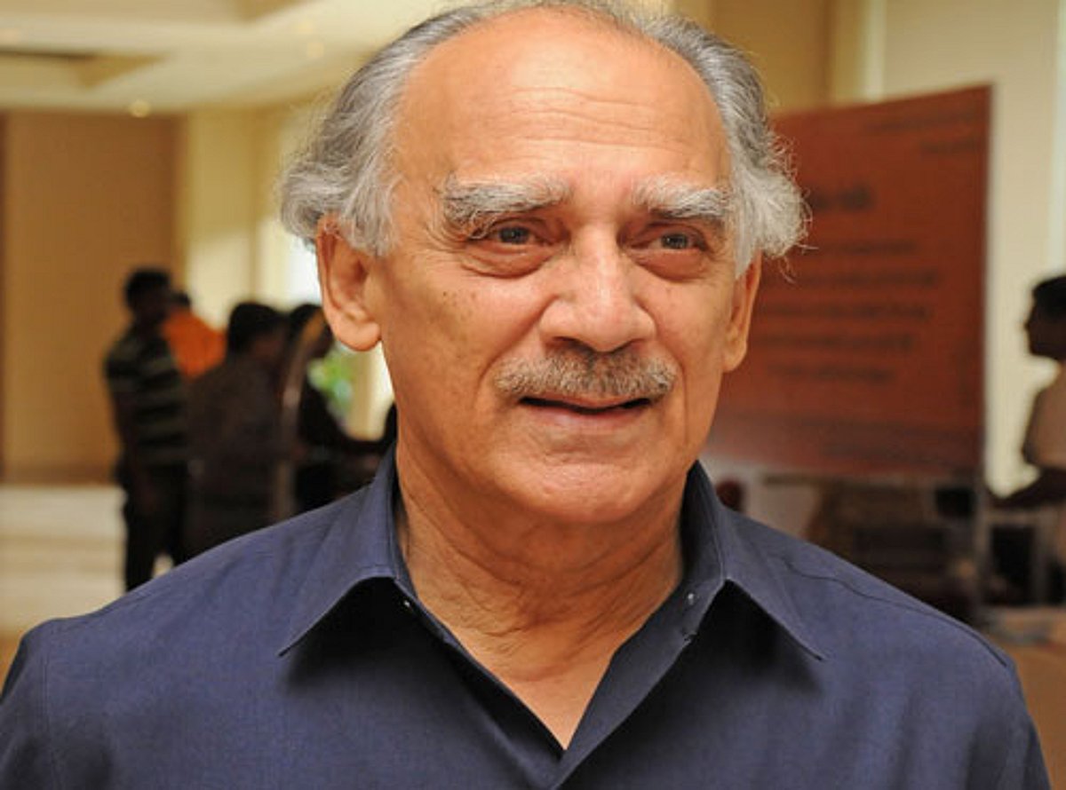 Modi running a one-man 'Presidential government': Arun Shourie