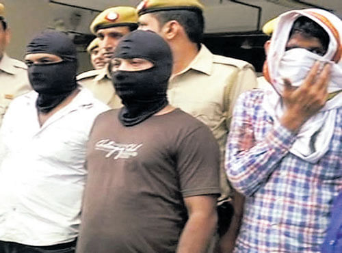 Criminals arrested by Punjab Police. Courtesy: Youtube