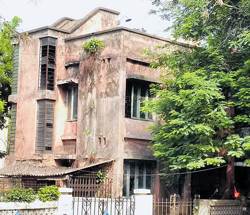 The 1953 deco style house of the Senguptas in south Kolkata's posh Tollygunge area will be razed in four months to make way for a high-rise residential apartment.