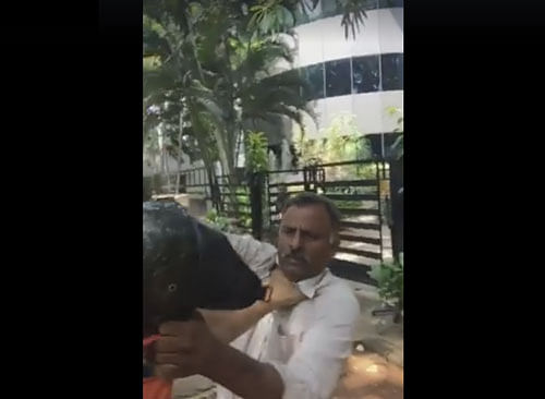 The incident took place around 10.40 am at Wipro Park Circle near Flipkart office on Monday. FB Video screen grab