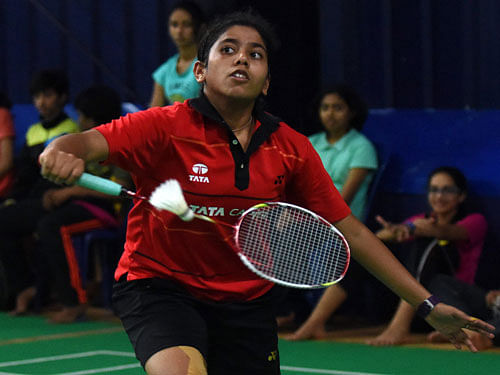 Ashwini got the better of her state-mate Trisha Hegde 21-10, 8-21, 21-13 in the second round. DH Photo.