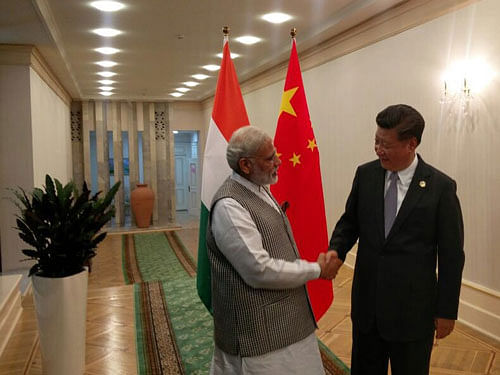 Prime Minister Narendra Modi and Chinese president Xi Jinping. Courtesy: Twitter