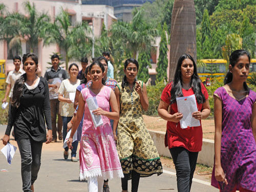 Alumnus of the National Institute of Technology Karnataka, Surathkal have come up with a website, 'Branch Selector Tool' which would help students select the right stream in engineering. DH File Photo for representation.