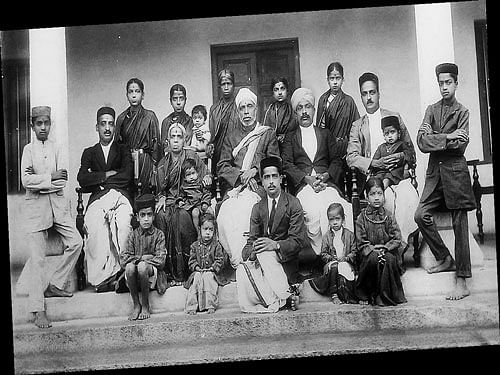 (Sitting, bottom row) Gopalaswamy, Nagaraja Rao (third) and Susheela (fifth). (Sitting, middle row) Narayanaswamy, Raghavendra Rao, Kamalabai with a child, Padmanabha Rao, Rama Rao, Srinivasa Rao, the author (in the lap) and Krishnaswamy. (Standing, top row) Sundarabai, Saraswatibai with a child, Janakibai (fourth) and Gopibai.