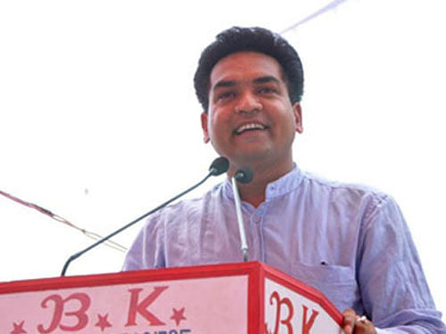 Mishra to join ACB probe into tanker scam today