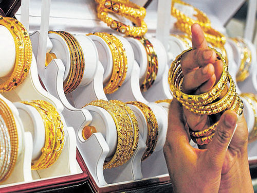 Demand in the country is really weak after the sudden spurt in prices recently due to which even the imported gold is being sold at a discount, said Bamalwa. File Photo.