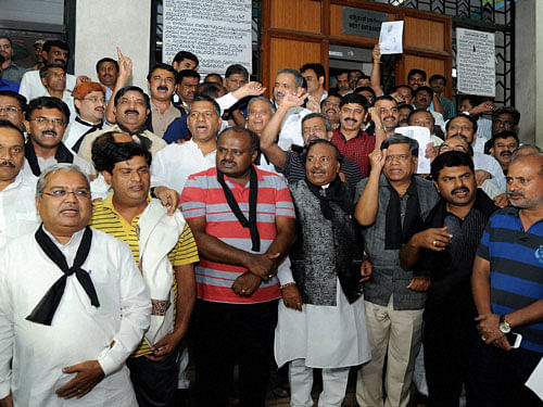 The day-night dharna by the BJP and the JD(S)&#8200;in both the Houses of legislature entered its second day on Thursday.