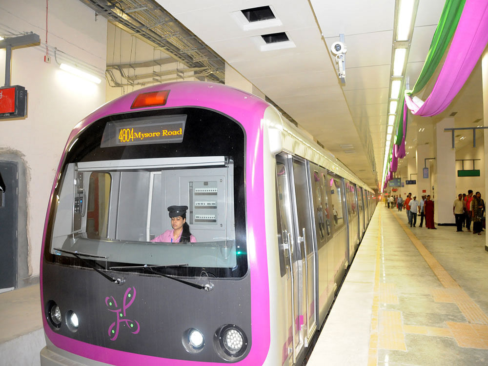Apart from seamless connectivity, the Bangalore Metro Rail Corporation Limited (BMRCL) now intends to offer commuters a wide range of amenities.  DH File photo