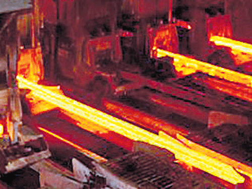 After taking over the unit in 1998, the Steel Authority of India Ltd (SAIL) invested only Rs 300 crore over the years and the plant has not been modernised. At present, only 350 non-executives, 135 executives and 1,600 contract employees are working at the VISL. File photo