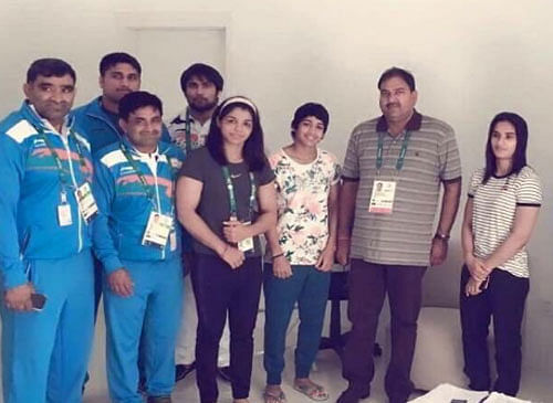 Abhay Chautala with Indian atheletes in Rio. Courtesy: Twitter