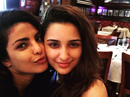 Priyanka reunites with sister Parineeti in New York. Courtesy: @ParineetiChopra