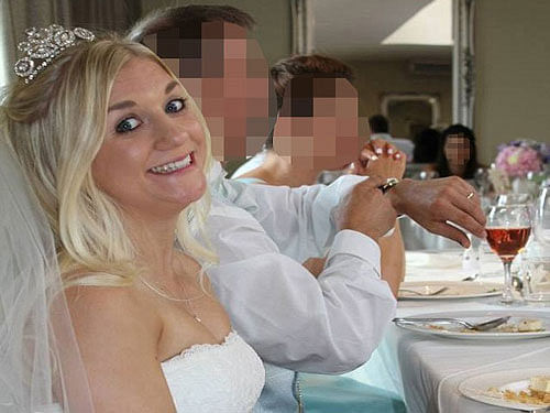 Samantha Wragg, from Chesterfield, wore the dress on her wedding in August 2014. She claims her husband left her after 18 months and was already living with another woman, the Dailymirror reported. Image courtesy Facebook.