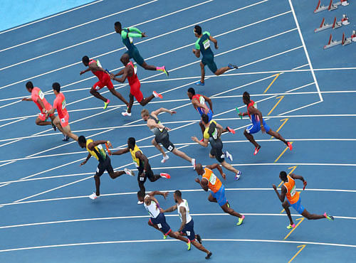 Men's 4 x 100m Relay- Olympic Stadium - Rio de Janeiro, Brazil - Athletes compete.  Reuters