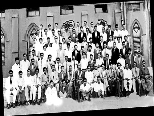 (Sitting on floor, second from left) S Radhakrishnan. (Second row, third from left) Krishnamurthy, Rangaswamy (sixth), Prof Gururaja Rao (eighth), SB Bondade, then principal (ninth) and V G Dharma Kumar (17th). (Standing, third row, fifth from left Ramachandra, Keshava Murthy (eighth) and Vasu (ninth). (Standing, seventh row, third from left) C M Srinivas, HV Subba Rao (fourth) and the author (fifth).