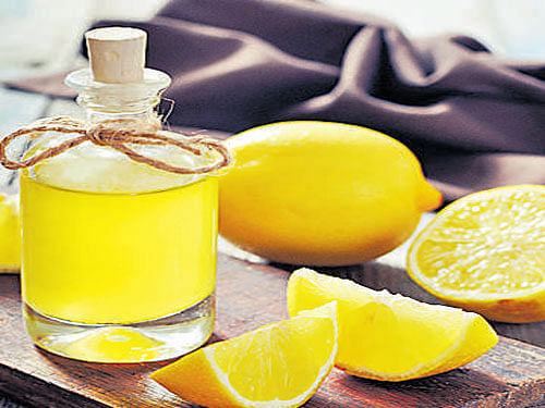 The many benefits of lemon oil