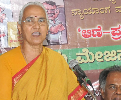 Naik said that she had attended an event about 20 days ago in Chikkamagaluru where she opposed the attack on Dalits for skinning a dead cow. DH File Photo