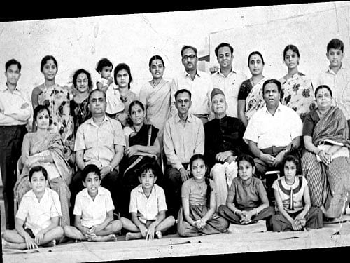 (Standing, from left) Nagaraj, Madhavi, Padma, Malathi, Vidhya (child in the arms), Vimala, Y A Sridhara Rao, the author, Sudha, Jahnavi and Bhanusimha. (Sitting, first row) Sumitra, Gopal Rao, Anasuya, Y A Raghavendra Rao, Y K Ananda Rao, C S Ramachandra and Y A Tungamma. (Second row) Raghuram, Vijay, Gopikrishna, Meena, Veena and Vanamala.