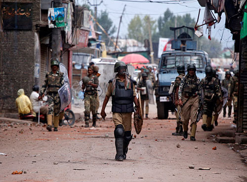 The residents also claimed that an elderly person Abdul Gani Wani (70) died after he suffered a cardiac arrest due to shelling by the forces at Chawalgam. A police official said that four persons sustained injuries when security forces fired pellets and tear smoke shells to chase away protestors in Anantnag. Reuters file photo