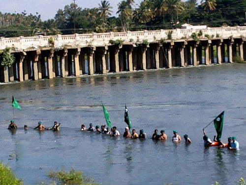 In its plea, Karnataka has sought modification of the apex court's September 5 order for release of 15,000 cusecs of water for 10 days as immediate relief to Tamil Nadu farmers. PTI FIle Photo
