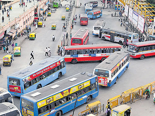 A view of Majestic bus stand  in Bengaluru on Wednesday. DH photo/Kishor Kumar Bolar
