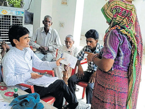 Poonam helps people in Tatyora village in Uttar Pradesh.
