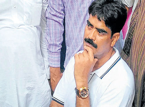 Former RJDMP Shahabuddin surrenders in court after his bail was cancelled in Siwan on Friday. PTI