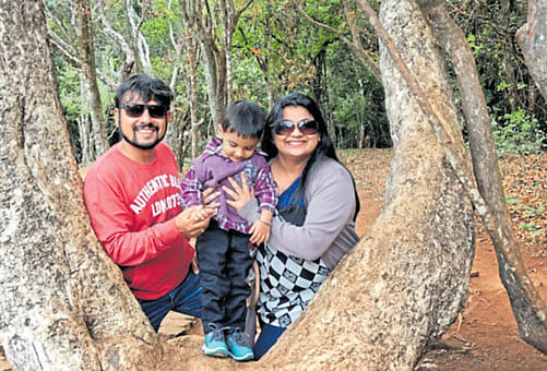 FAMILY TIME Jatin Gupta and Sonam with son Kairav.