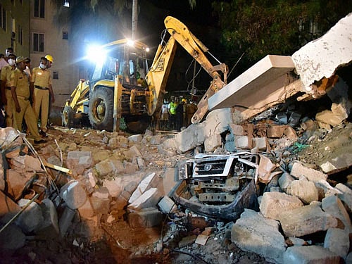 3 killed in building collapse in Bengaluru
